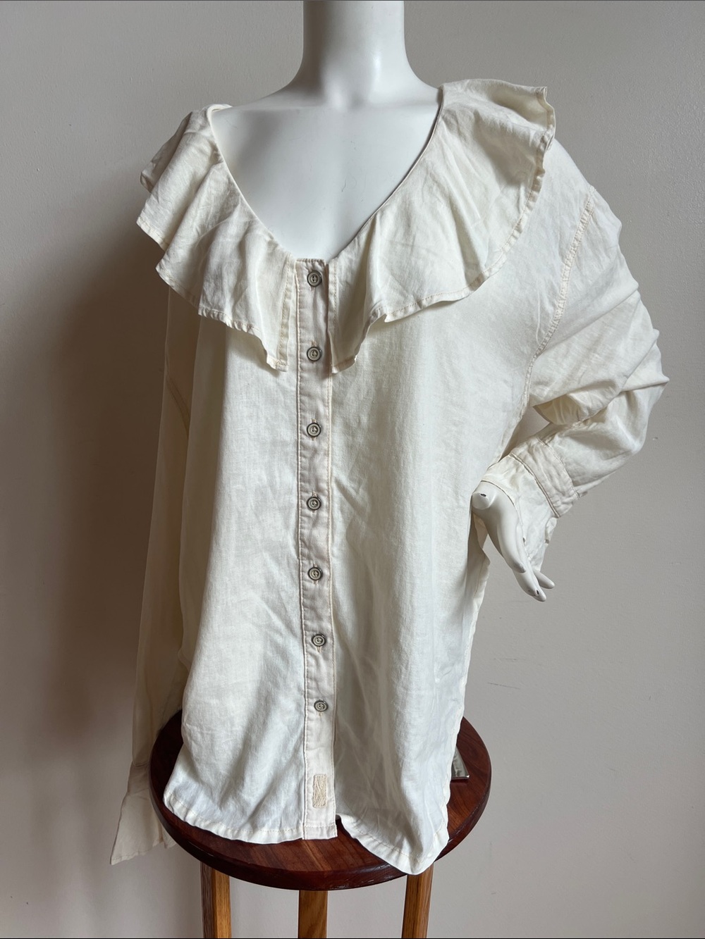 We The Free Cream Ruffle Collar Button-Down Peasant Blouse linen pirate vibe